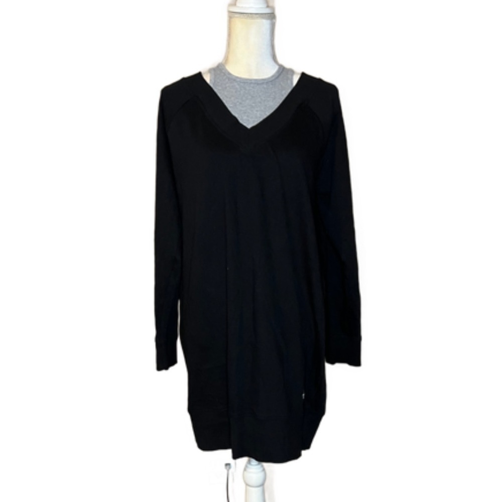 ⭐️ 3 For $15 Calvin Klein Performance Black V-Neck Sweater Dress